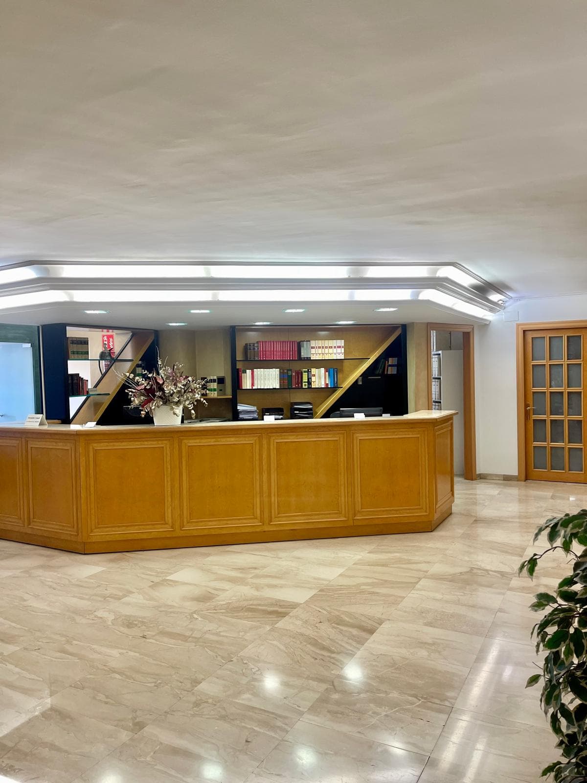 Despacho notarial moderno en Barcelona - Recepción